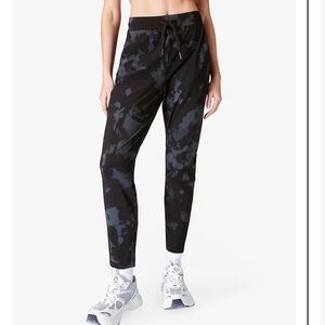 SWEATY BETTY Explorer Graphic-Print‎ Stretch Jogging Bottom Pants Size 8 Pull On